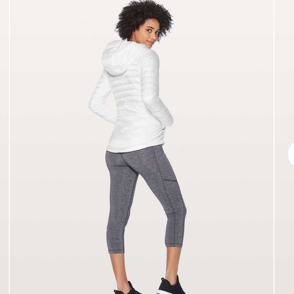 Lululemon Down For A Run Jacket II
White - Picture 4 of 14